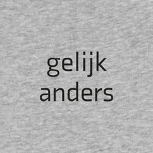 Afbeelding in Gallery-weergave laden, Sweater / gelijk anders
